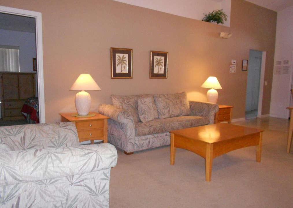 Photo of Livingroom in Florida Pines