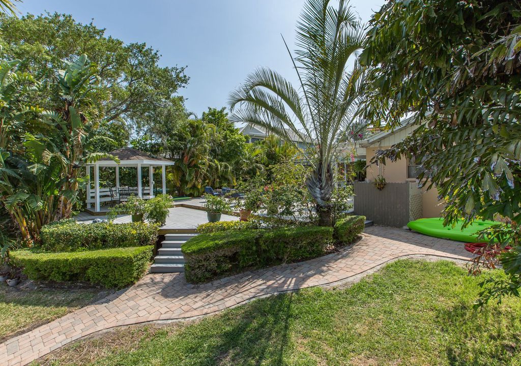 Photo of Others in Island Estate
