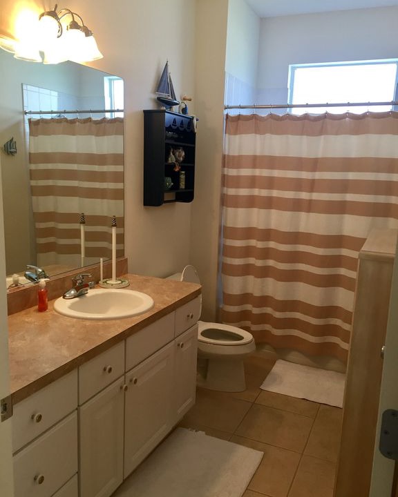 Photo of Bathroom in Virginia Trace