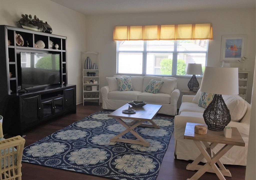 Photo of Livingroom in Virginia Trace