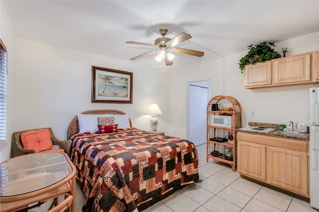 Photo of Bedroom in Redington Beach