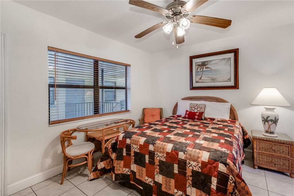 Photo of Bedroom in Redington Beach