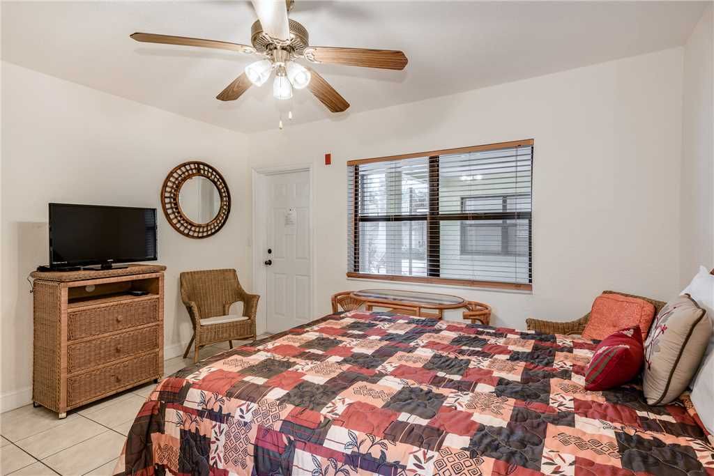 Photo of Bedroom in Redington Beach
