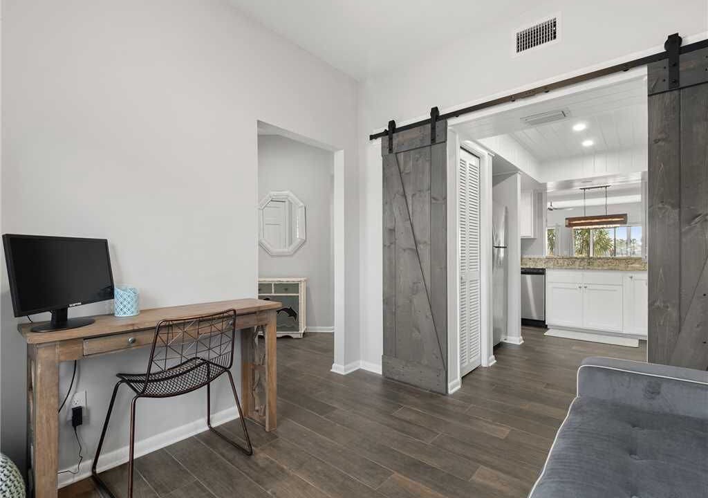 Photo of Livingroom in Sawgrass