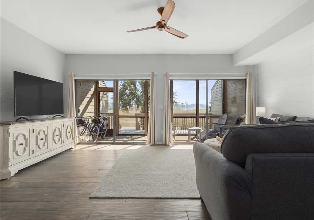 Photo of Livingroom in Sawgrass