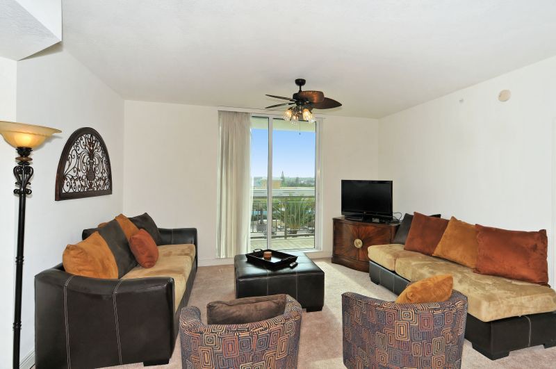 Photo of Livingroom in Rosemary District