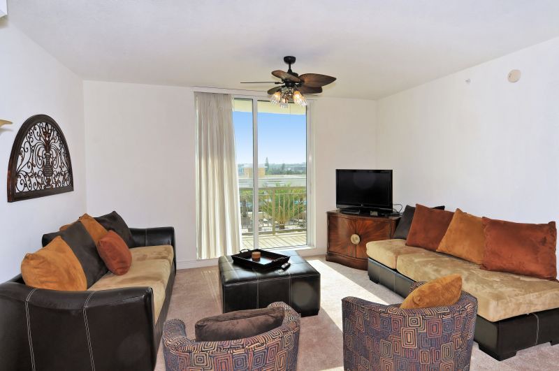 Photo of Livingroom in Rosemary District