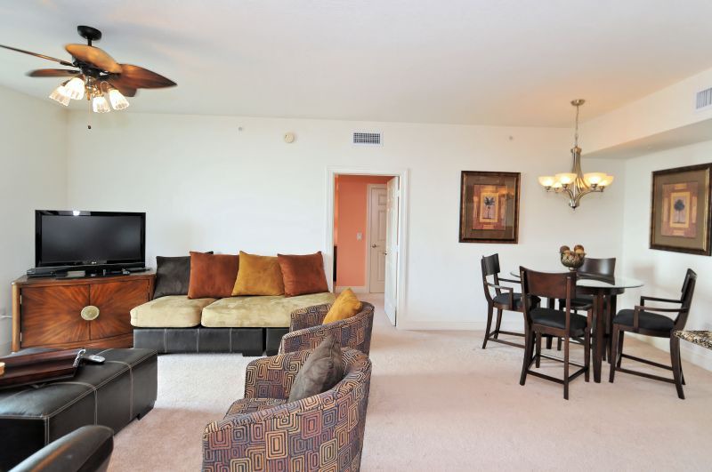Photo of Livingroom in Rosemary District