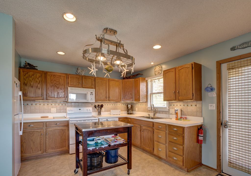 Photo of Kitchen in Brigands' Bay