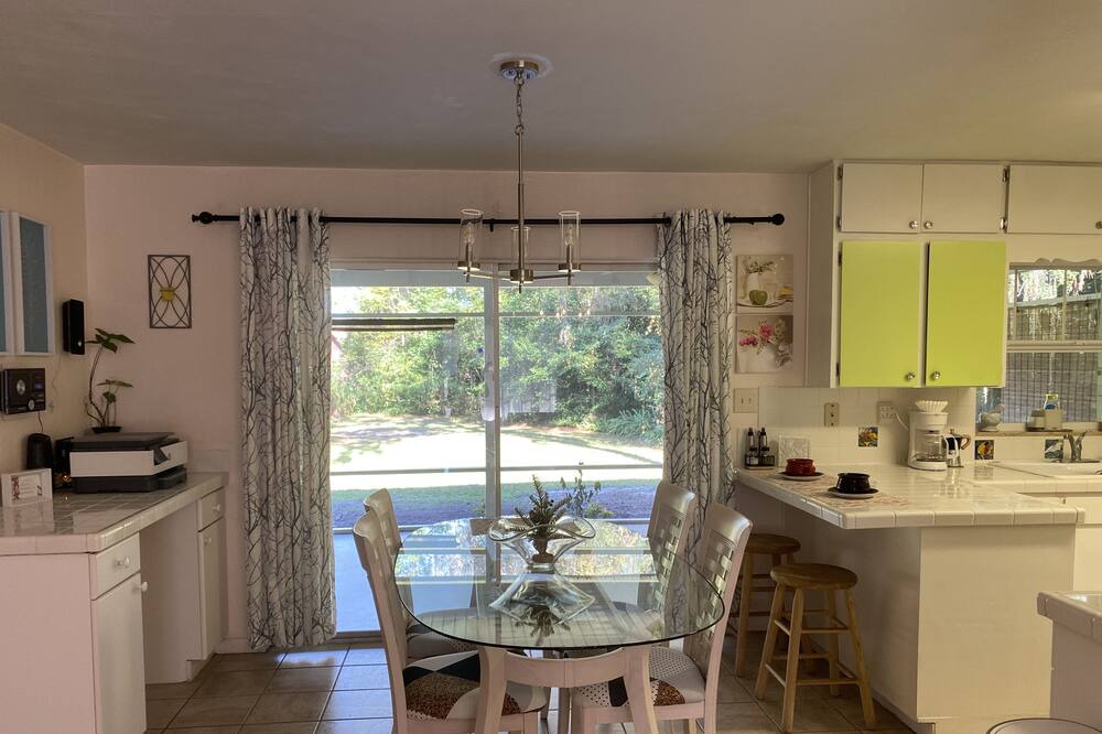 Photo of Kitchen in Ridge Manor