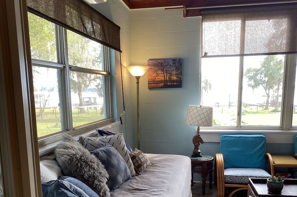 Photo of Bedroom in Florahome