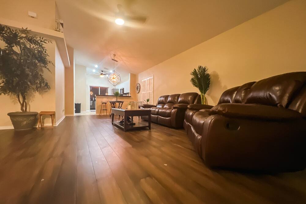 Photo of Livingroom in Riverside Heights