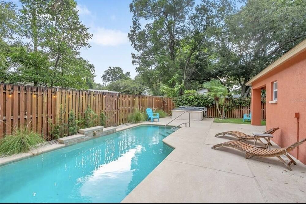 Photo of Outdoor in Riverside Heights