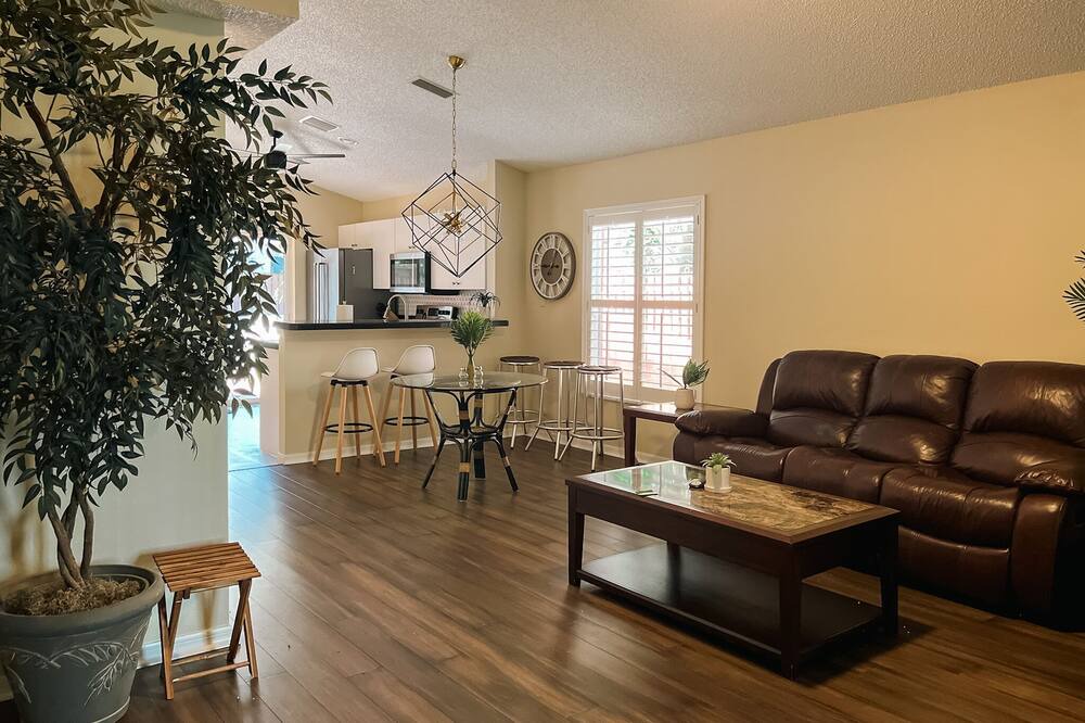 Photo of Livingroom in Riverside Heights
