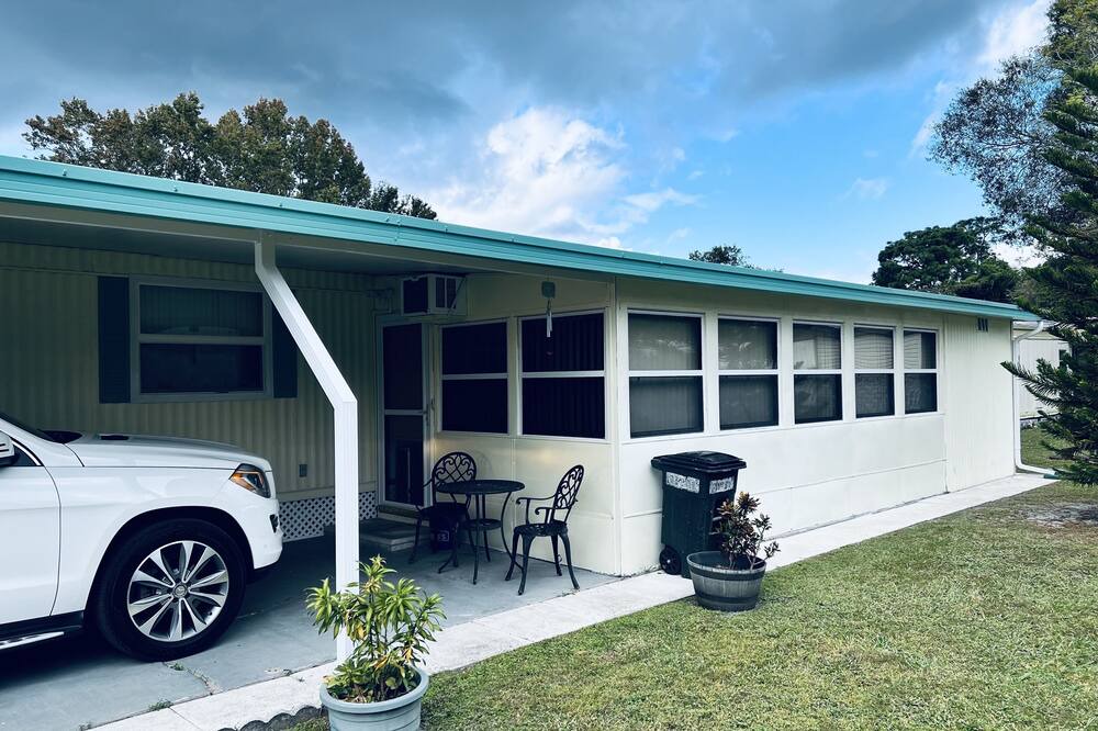 Photo of Outdoor in New Port Richey East