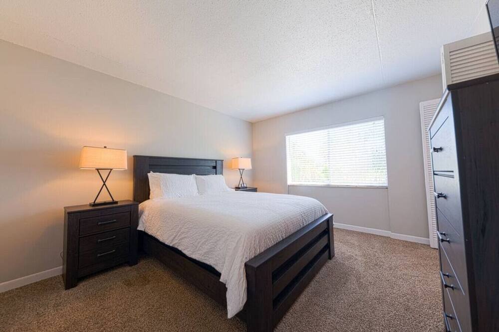 Photo of Others in Swann Estates