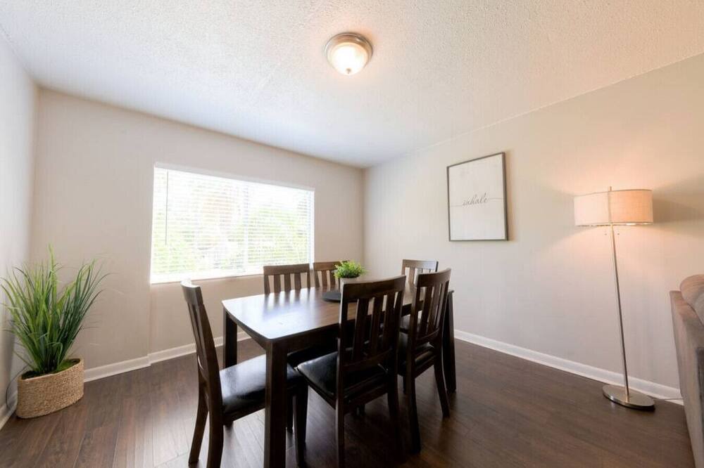 Photo of Others in Swann Estates