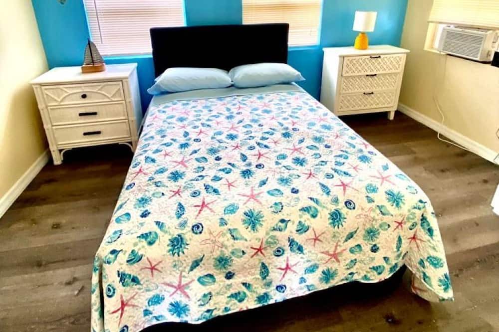 Photo of Bedroom in Gulfport