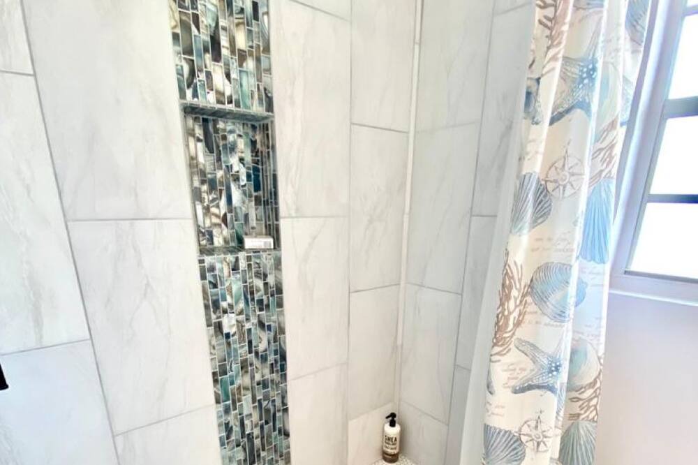 Photo of Bathroom in Gulfport
