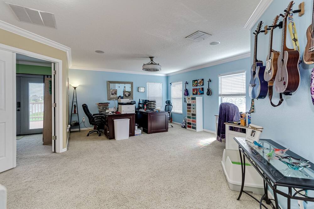 Photo of Livingroom in Lakeland