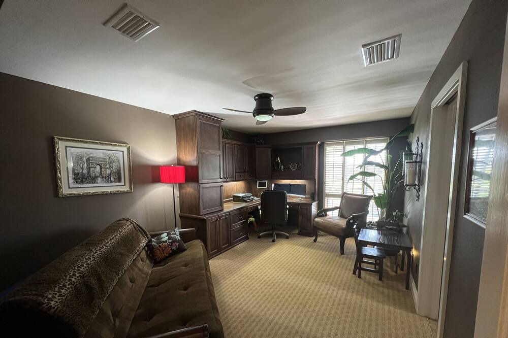 Photo of Livingroom in Tierra Verde