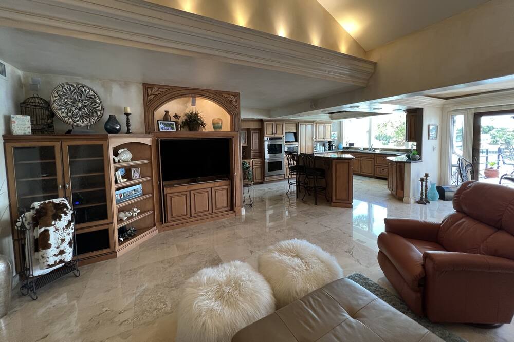 Photo of Livingroom in Tierra Verde