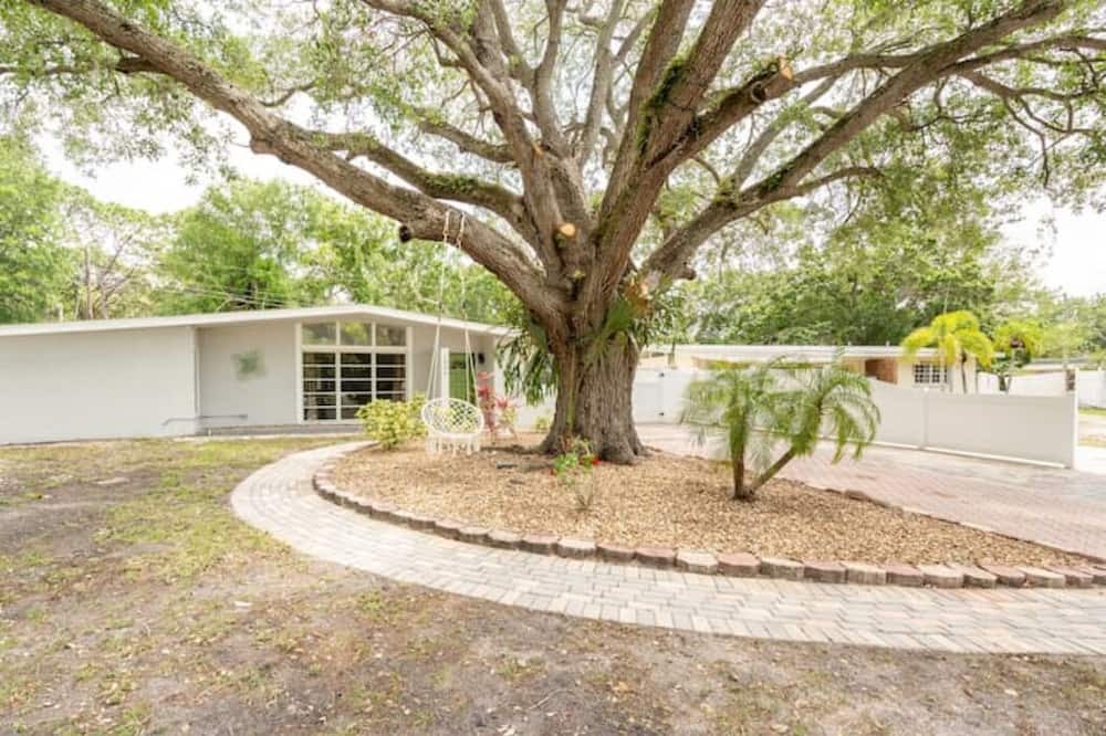 Photo of Outdoor in Sarasota