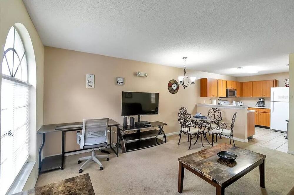 Photo of Livingroom in Fedhaven