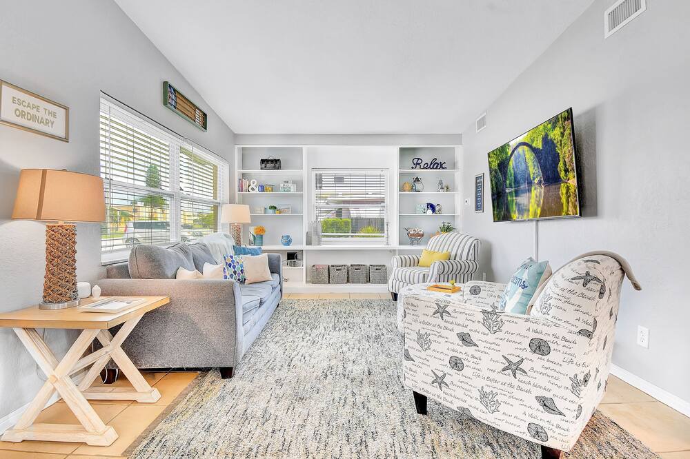 Photo of Bedroom in Madeira Beach