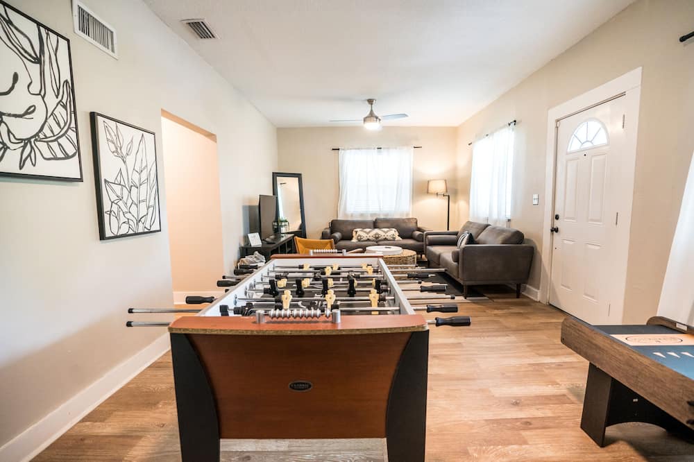 Photo of Bedroom in Murray Hill