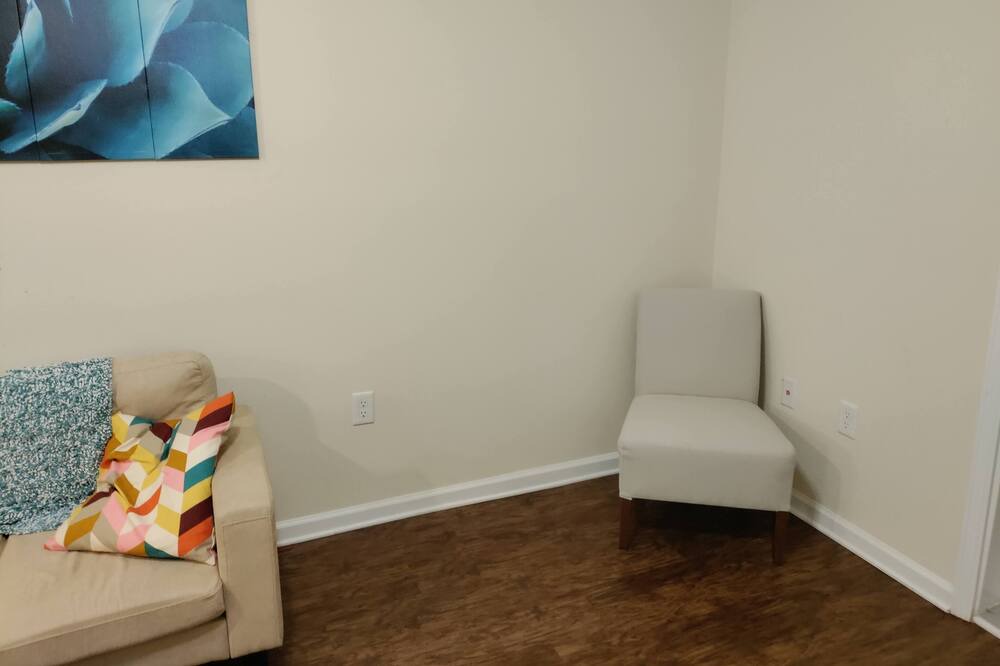 Photo of Livingroom in Deerwood
