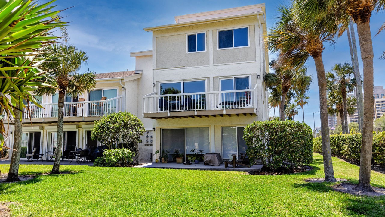 Photo of Outdoor in Sand Key