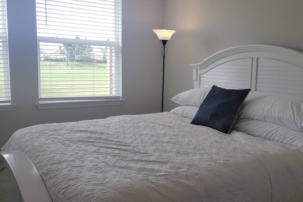 Photo of Bedroom in Fellowship