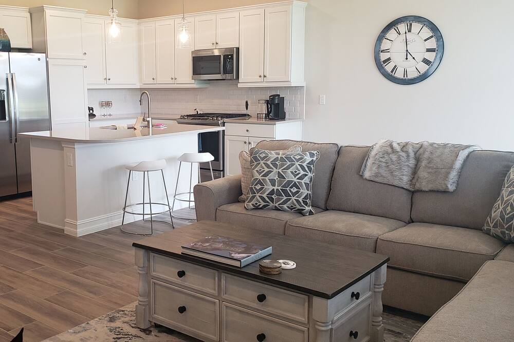 Photo of Livingroom in Fellowship