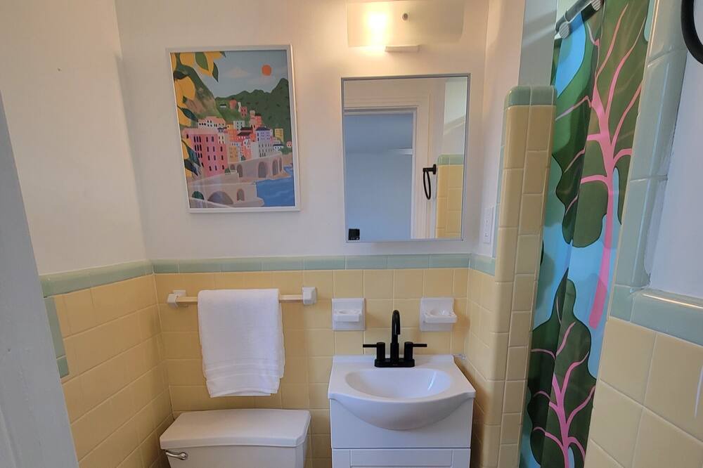 Photo of Bathroom in South Pinellas Community Council