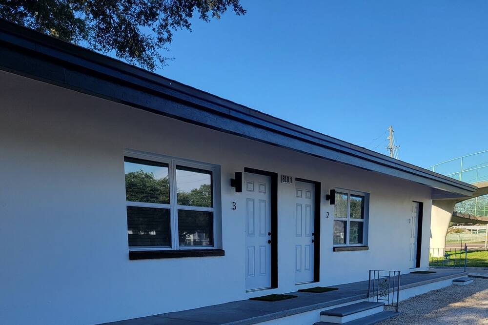 Photo of Outdoor in South Pinellas Community Council