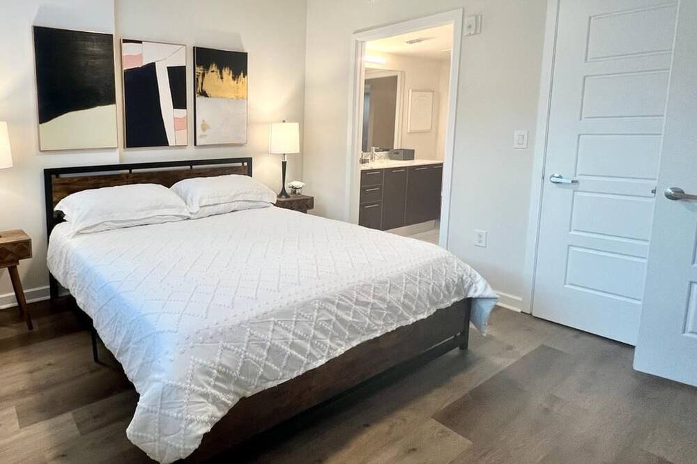Photo of Bedroom in Channel District