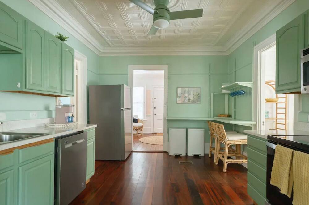 Photo of Kitchen in Pleasant Street