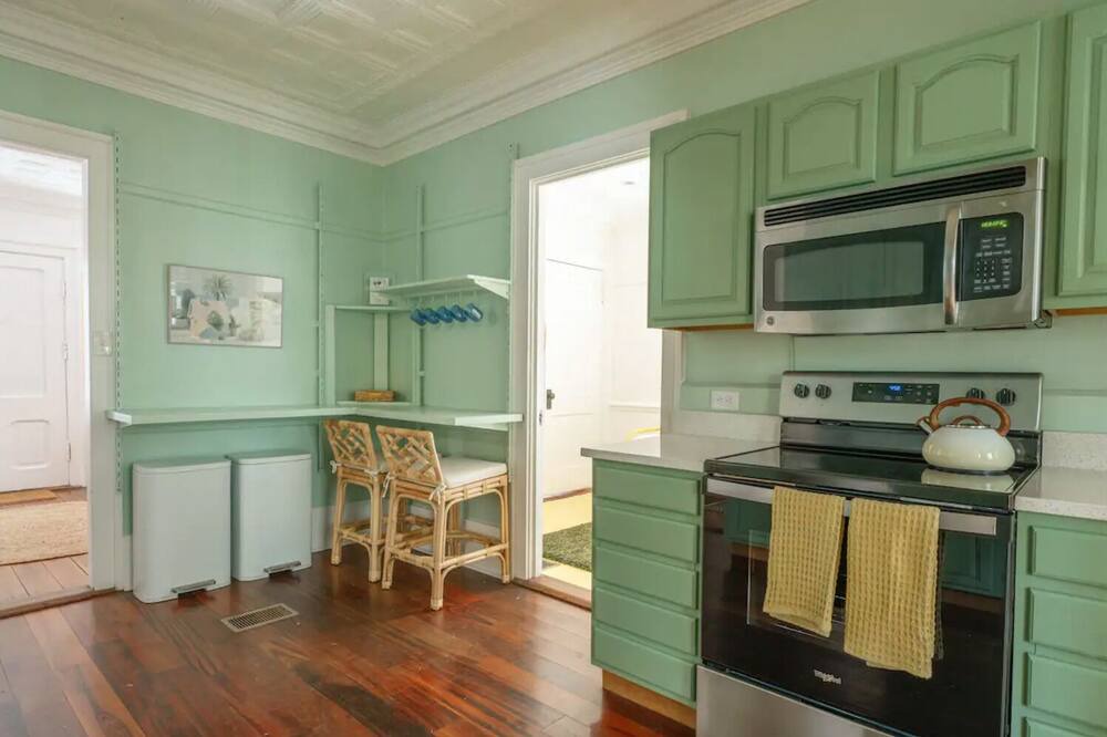 Photo of Kitchen in Pleasant Street