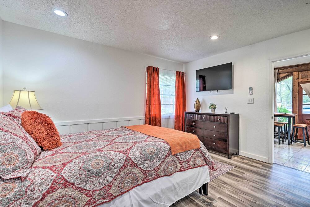 Photo of Bedroom in Durant