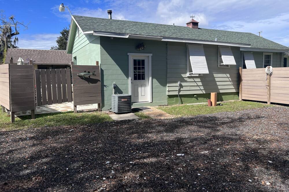Photo of Outdoor in Walkers Holly Hill