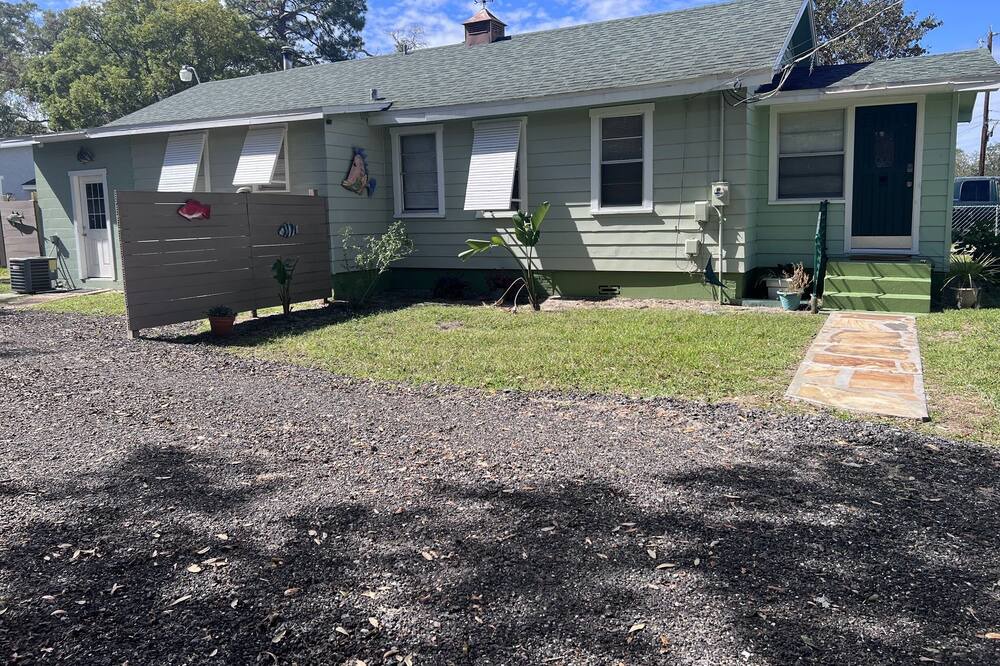Photo of Outdoor in Walkers Holly Hill