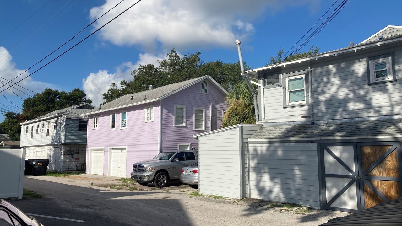 Photo of Outdoor in Historic Uptown
