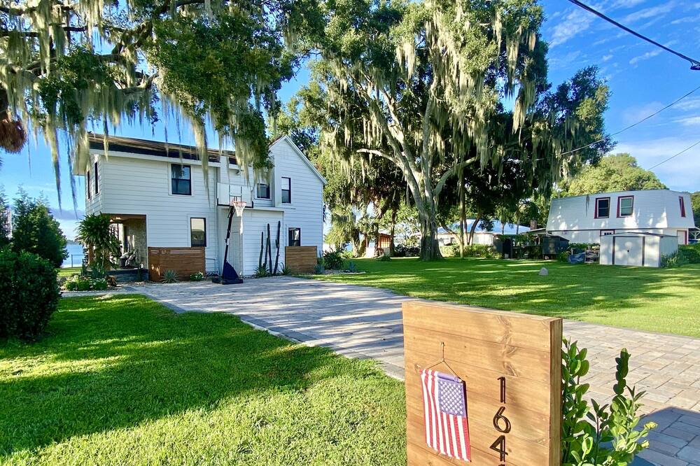 Photo of Outdoor in Auburndale