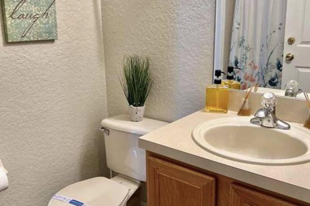 Photo of Bathroom in Wellington