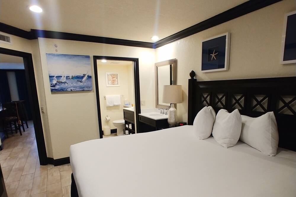 Photo of Bedroom in Cocoa Beach