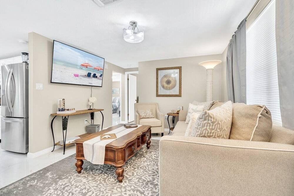 Photo of Livingroom in New Port Richey East