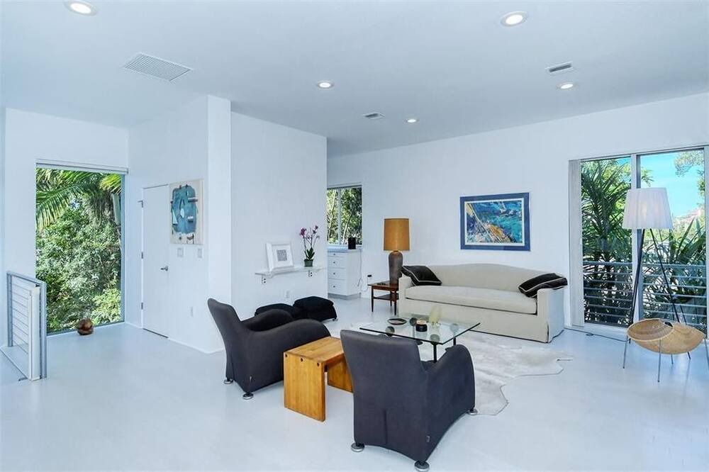 Photo of Others in Ringling Estates