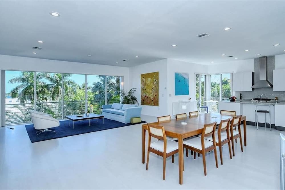 Photo of Others in Ringling Estates