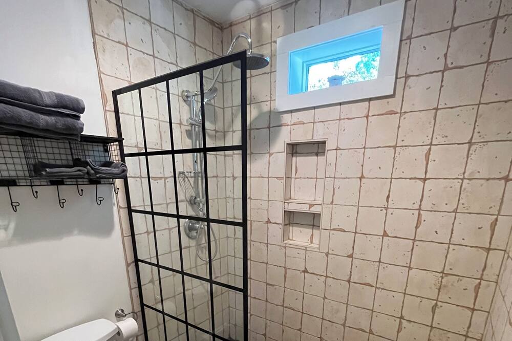 Photo of Bathroom in Cayce